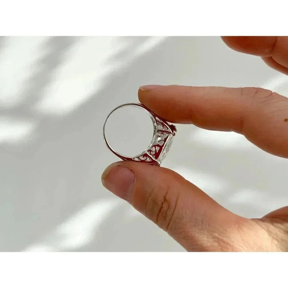 Sterling Silver Emerald & Baguette Cut Cubic Zirconia Vintage Ring - sz 8.25 - Picture 10 of 10